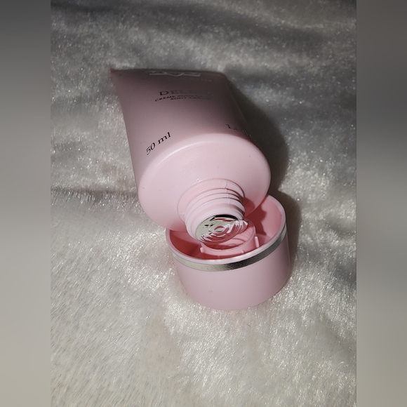Parfums de Marly Delina Body Cream (50ml/ 1.6 Fl.oz.) Sealed - Picture 3 of 3